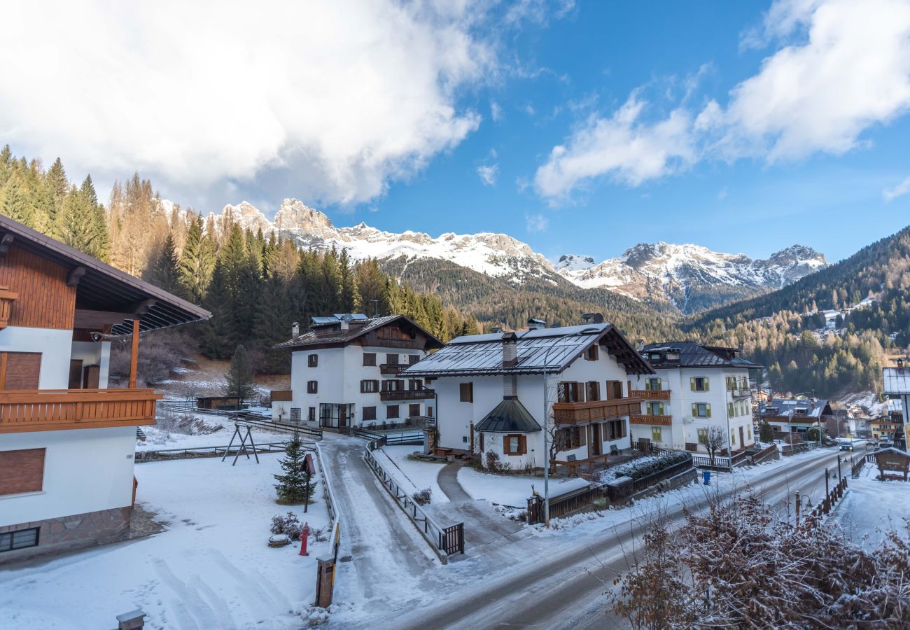 Ferienwohnung in Falcade - Villa Caterina Dolomia Ferienwohnung in Falcade - Villa Caterina Dolomia