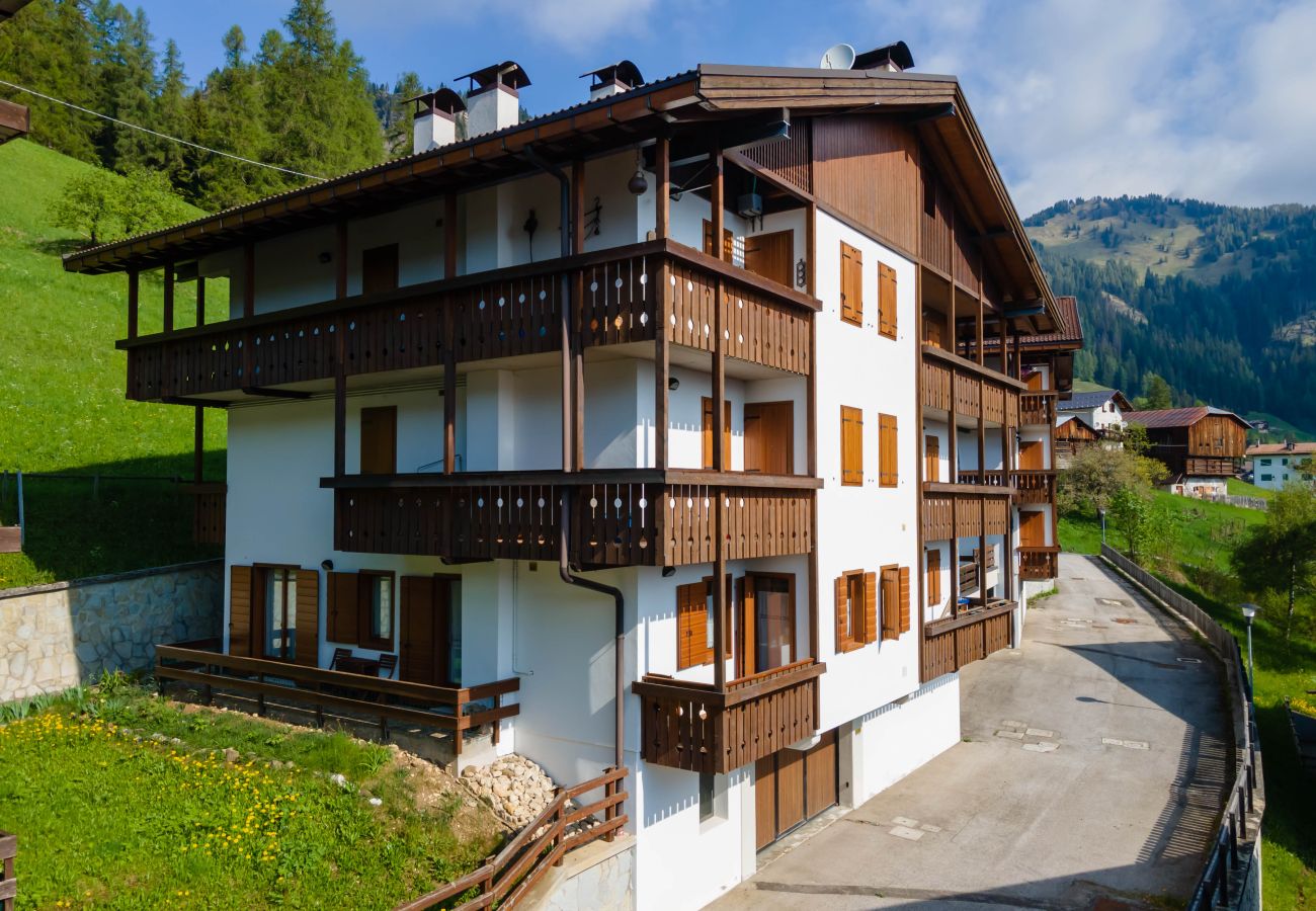 Ferienwohnung in Colle Santa Lucia - Maison Villagrande Ferienwohnung in Colle Santa Lucia - Maison Villagrande