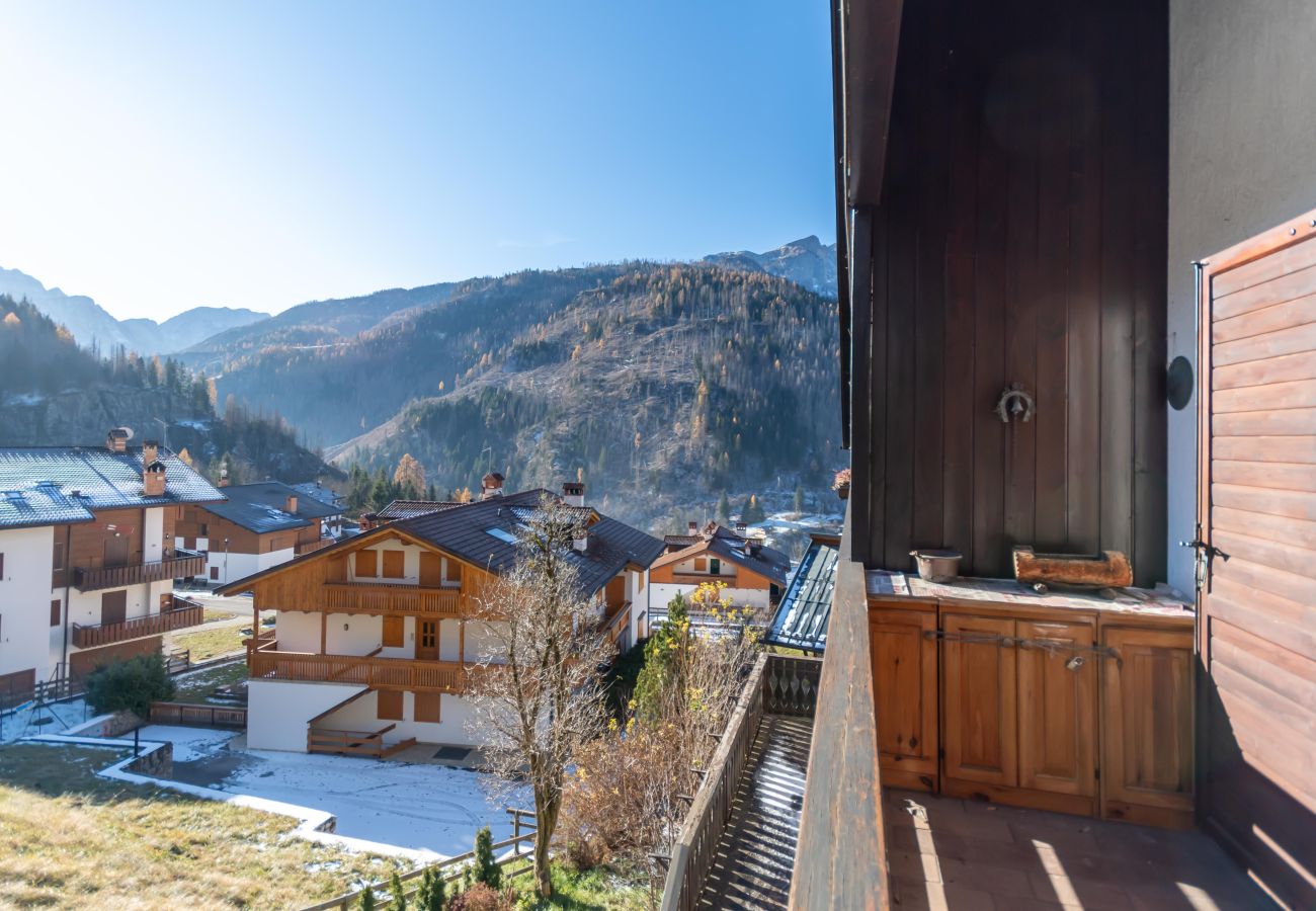 Ferienwohnung in Alleghe - Condominio Le Ginestre P1 Ferienwohnung in Alleghe - Condominio Le Ginestre P1