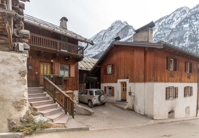 Ferienwohnung in Canazei - Appartamento Iori Ferienwohnung in Canazei - Appartamento Iori