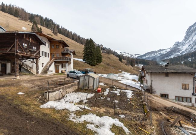 Ferienwohnung in Canazei - Appartamento Iori Ferienwohnung in Canazei - Appartamento Iori