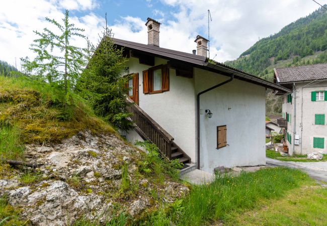 Ferienwohnung in Alleghe - La Casa di Elvira-Mansarda Ferienwohnung in Alleghe - La Casa di Elvira-Mansarda