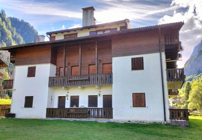 Ferienwohnung in Rocca Pietore - El Zirum-Boscoverde 3 Ferienwohnung in Rocca Pietore - El Zirum-Boscoverde 3