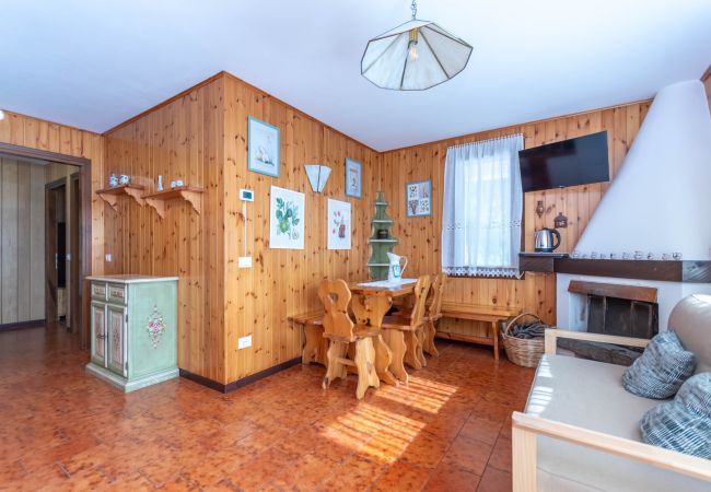 Ferienwohnung in Alleghe - Condominio Le Ginestre PT Ferienwohnung in Alleghe - Condominio Le Ginestre PT