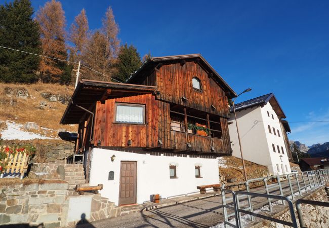 Apartment in Rocca Pietore - Tabià Piere del Checco -Stagione Invernale 2025-26 Apartment in Rocca Pietore - Tabià Piere del Checco -Stagione Invernale 2025-26