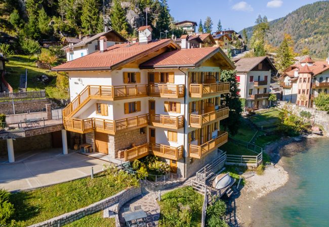 Apartment in Alleghe - Villa Edelweiss Genziana Apartment in Alleghe - Villa Edelweiss Genziana