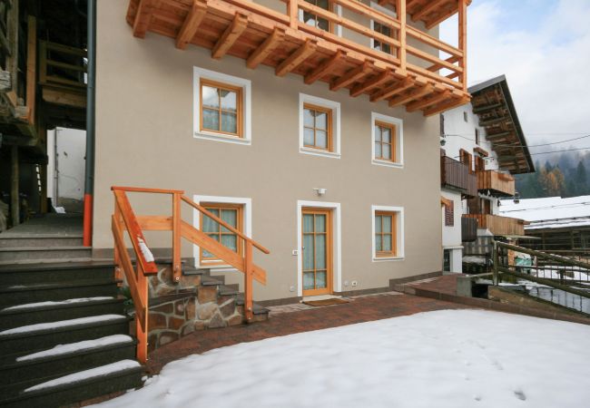 Apartment in Falcade - Casa Piccolin Sot Ciasa Apartment in Falcade - Casa Piccolin Sot Ciasa