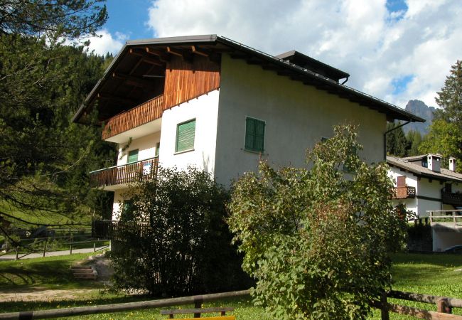 Apartment in Falcade - Casa Iris 2 Apartment in Falcade - Casa Iris 2