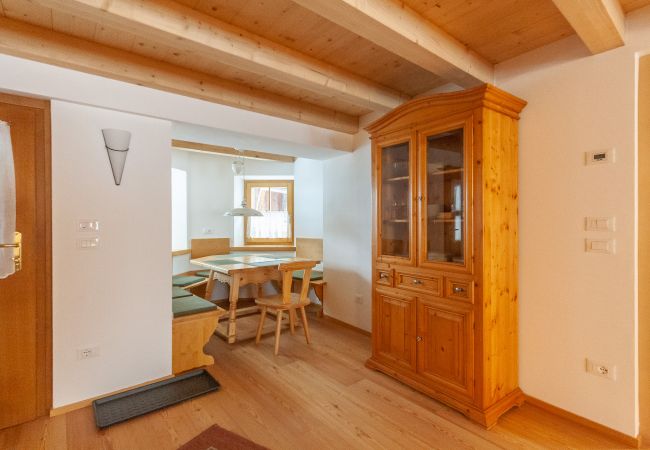 Apartment in Falcade - Casa Piccolin Dai Neni Apartment in Falcade - Casa Piccolin Dai Neni