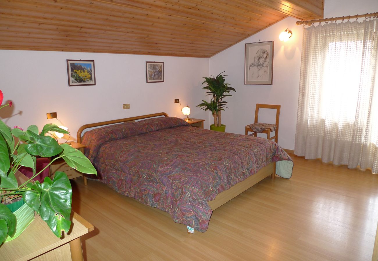 Apartment in Rocca Pietore - Casa Donà mansarda
