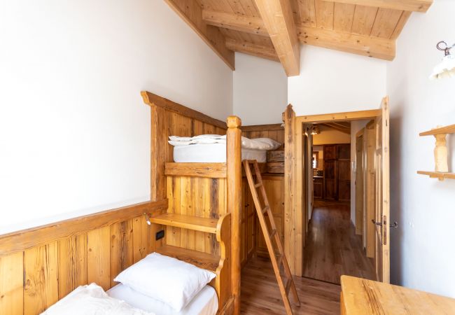 Apartment in Campitello di Fassa - Tabià Elisa P1 Apartment in Campitello di Fassa - Tabià Elisa P1