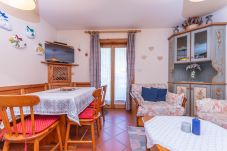 Apartment in Pozza di Fassa - Casa Achillea