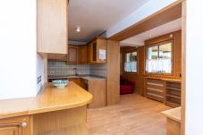 Apartment in Pozza di Fassa - Appartamento Vajolet