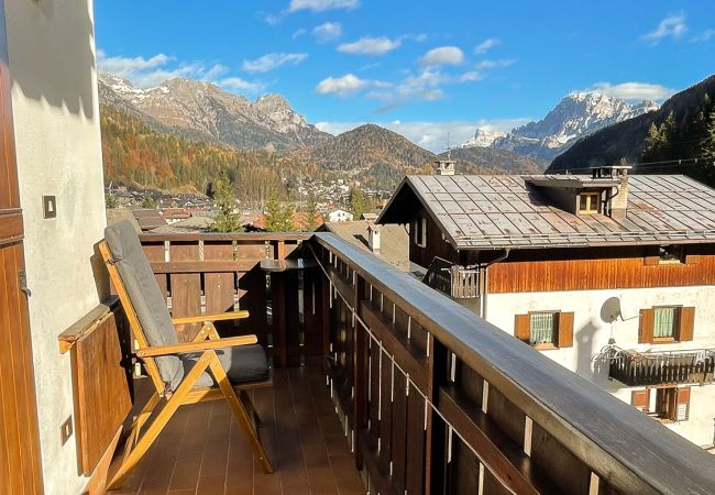 Apartment in Falcade - Appartamento Sandra Apartment in Falcade - Appartamento Sandra