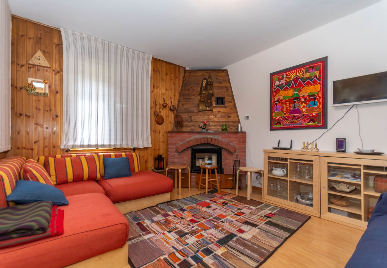 Apartment in Soraga - Casa Ciadenac Apartment in Soraga - Casa Ciadenac