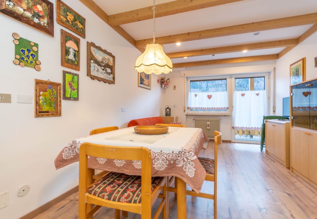 Apartment in Vigo di Fassa - Appartamento Lucia 201