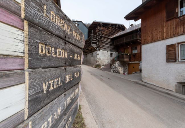 Apartment in Canazei - Appartamento Iori Apartment in Canazei - Appartamento Iori