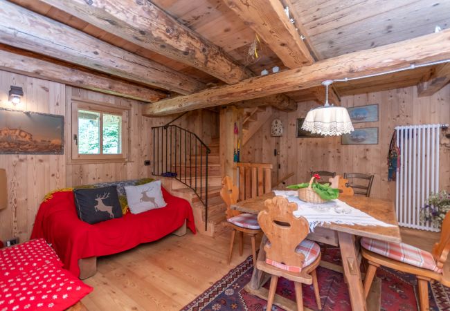 Chalet in Rocca Pietore - Tabià Sasso Bianco Chalet in Rocca Pietore - Tabià Sasso Bianco