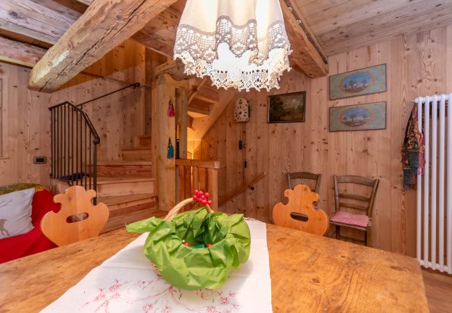 Chalet in Rocca Pietore - Tabià Sasso Bianco Chalet in Rocca Pietore - Tabià Sasso Bianco