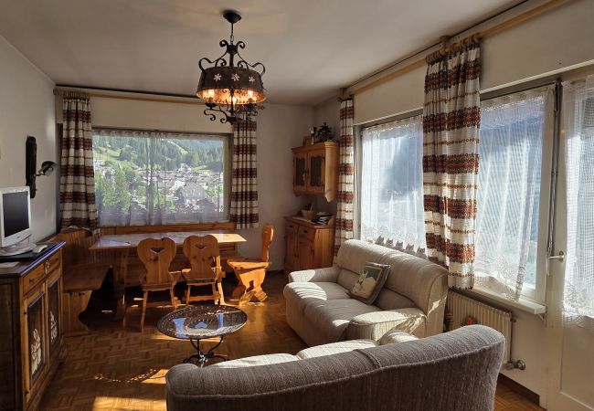 Apartment in Pozza di Fassa - Casa Scacciapensieri Apartment in Pozza di Fassa - Casa Scacciapensieri