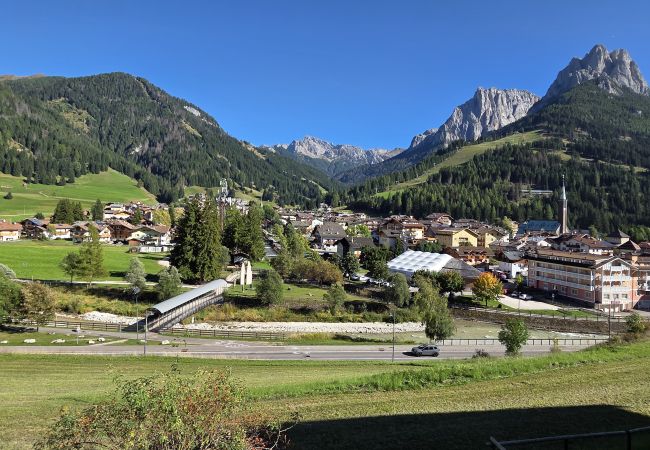 Apartment in Pozza di Fassa - Casa Scacciapensieri Apartment in Pozza di Fassa - Casa Scacciapensieri