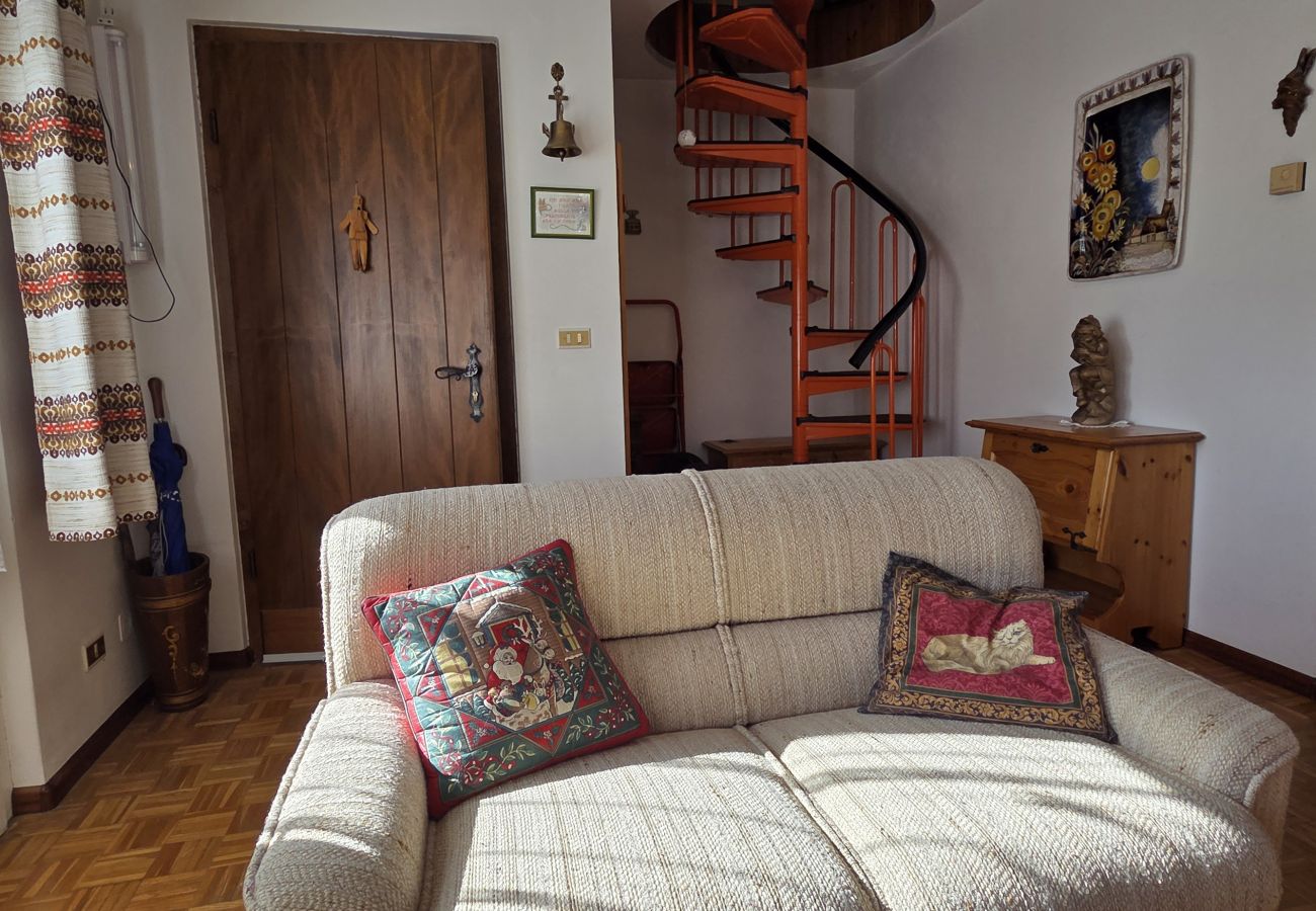 Apartment in Pozza di Fassa - Casa Scacciapensieri Apartment in Pozza di Fassa - Casa Scacciapensieri