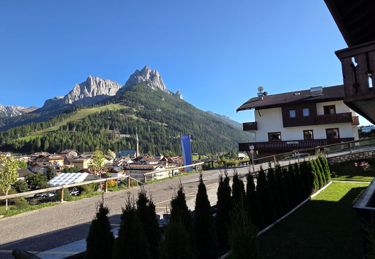 Apartment in Pozza di Fassa - Casa Scacciapensieri Apartment in Pozza di Fassa - Casa Scacciapensieri
