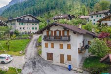 Apartment in Alleghe - La Casa di Elvira-Primo Piano